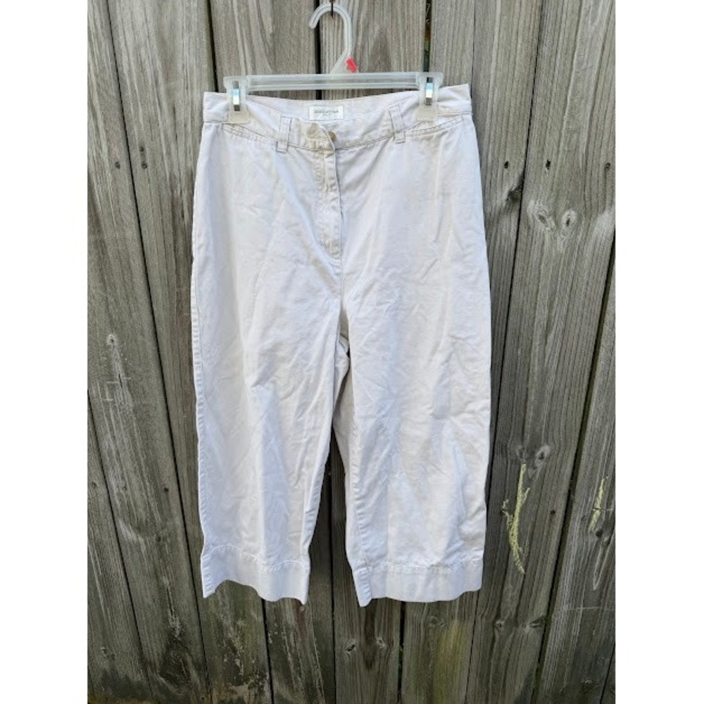 Coastal Grandma Minimalist Jones New York Sport Cropped Pants 10 Cream Utility